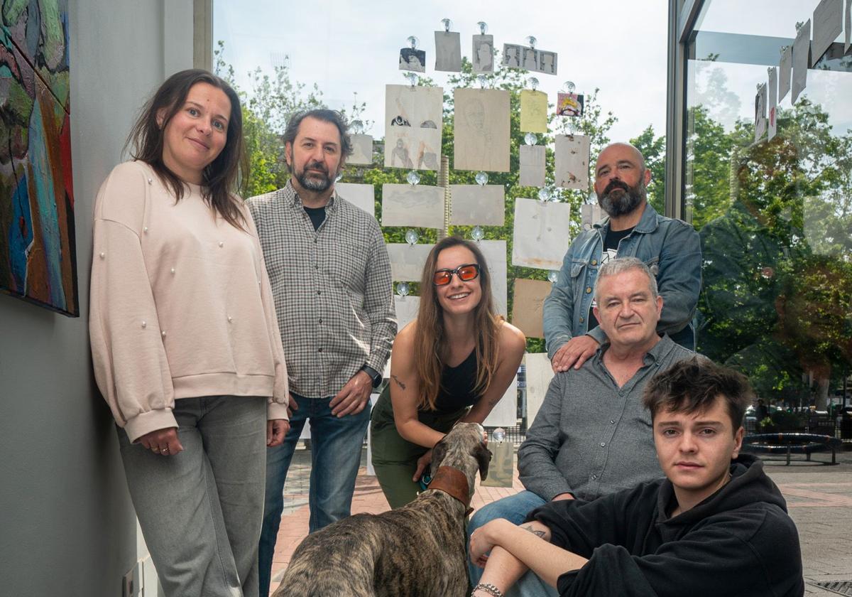 La primera actuación en vivo de 'Sindisciplinar' se celebra este jueves en la sala del colectivo Zas, en la plaza de San Antón.