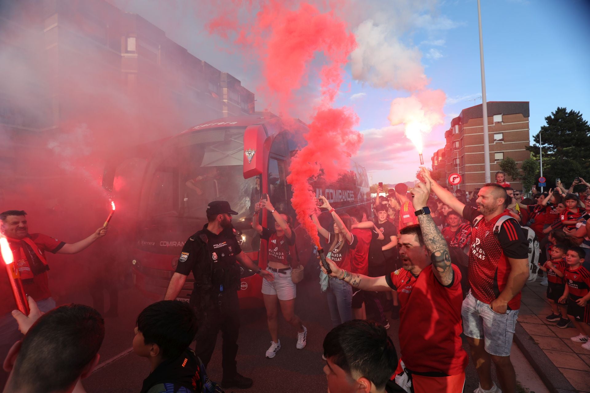 Las imágenes de la fiesta del Mirandés