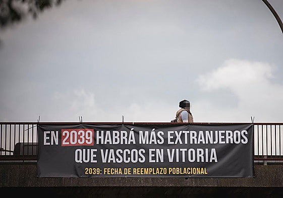 Imagen que ha colgado Vox en sus redes