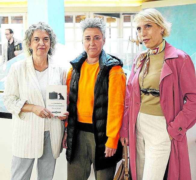 Mili Gilabert, Nekane Ortiz y Mentxu Hernando.