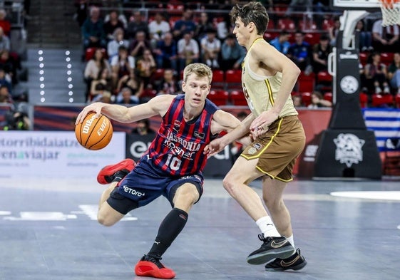 Jaramaz ya fue el descarte en el primer partido en Madrid.