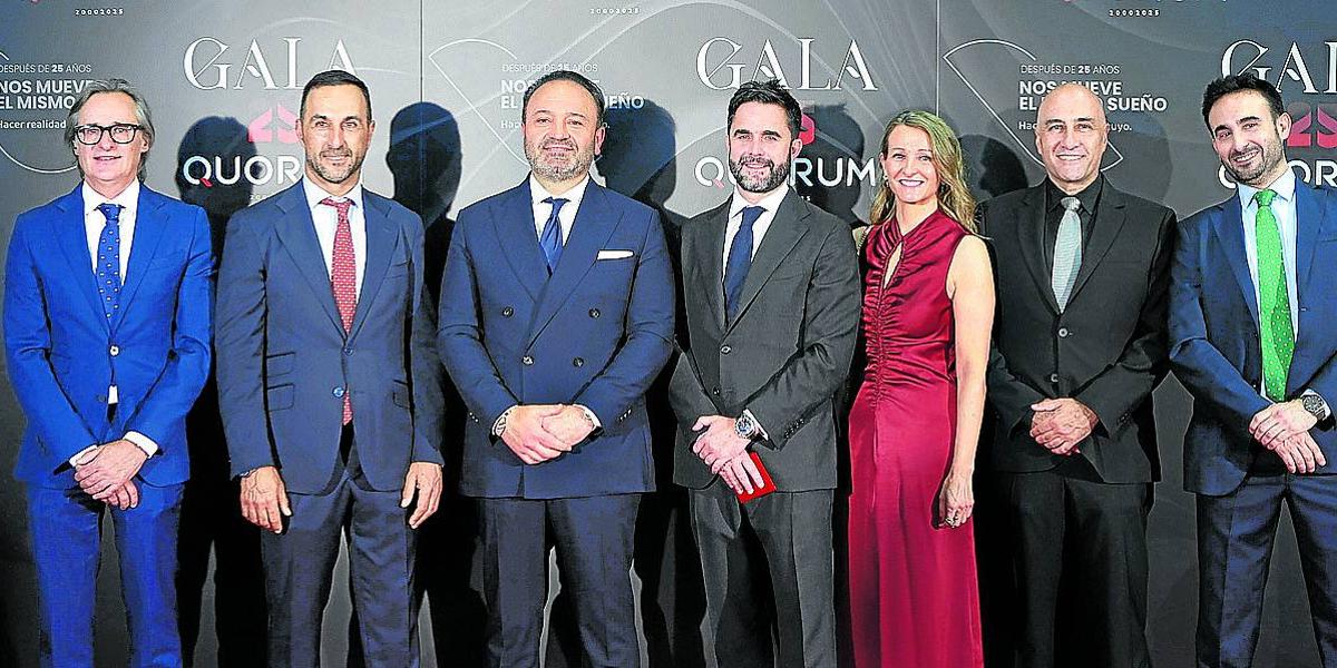 Guillermo Pérez Larrauri, Javier Lucas, Roberto Serrano, Iker Elorduy, Mercedes Esteban, Víctor Lucas y Eduardo Corral.