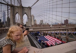 Volamos desde Bilbao a Nueva York: ferrys, el mercado de Chelsea, de marcha por mataderos de carne...