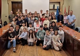 Participantes en el Pleno Txiki de este año se comprometieron a hacer un uso responsable del agua.