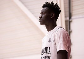 Bol, en un entrenamiento con el primer equipo azulgrana.