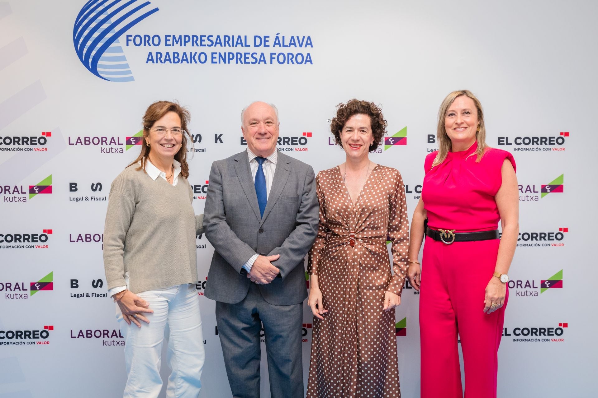 Asunción Eguren, Josu Sánchez, Elena Ferreira y Maite Guirado.