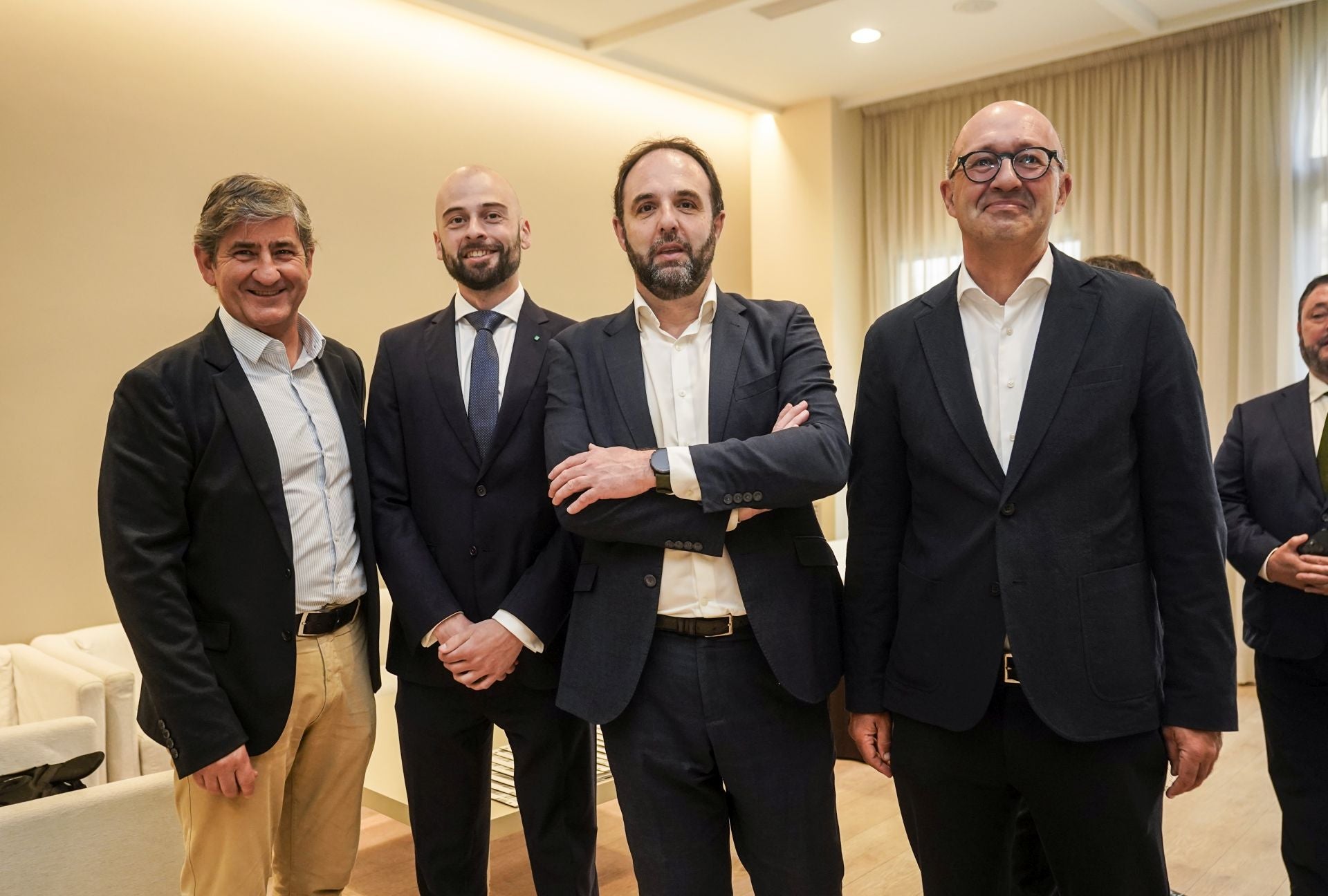 Pablo Guimón, Rodrigo Gallardo, Javier Ochoa de Zuazola y Luis Molinuevo.