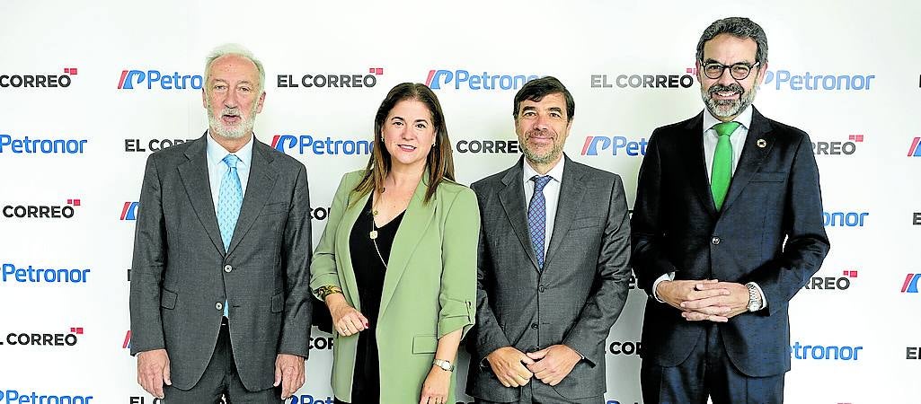 Juan Diego, Raquel Ruiz, Anton Arriola y Carlos García Buendía.