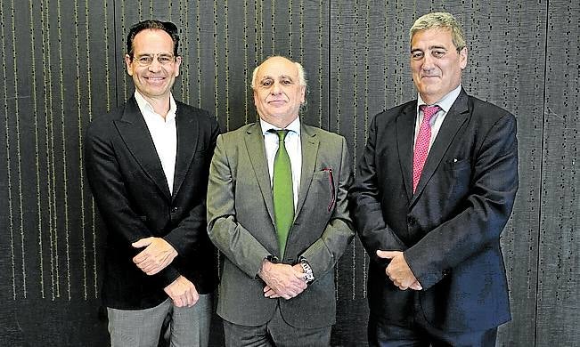 Gerva Vallejo, José Félix Ruiz y Xabier Basañez.