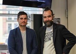 Kris Prieto, responsable de BBK Kuna, y Braulio Gómez, responsable del estudio, este miércoles en el Mercado de La Ribera.