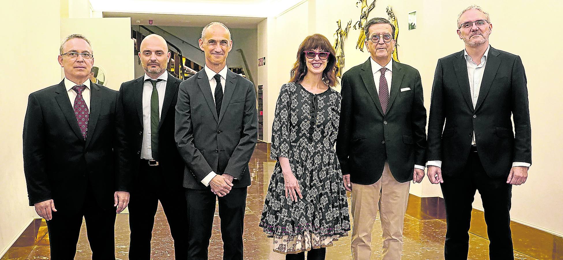 Oscar Villasante, Héctor Esteban, Jesús Trelis, Irene Vallejo, Enrique de Ybarra e Iñigo Barrenechea.