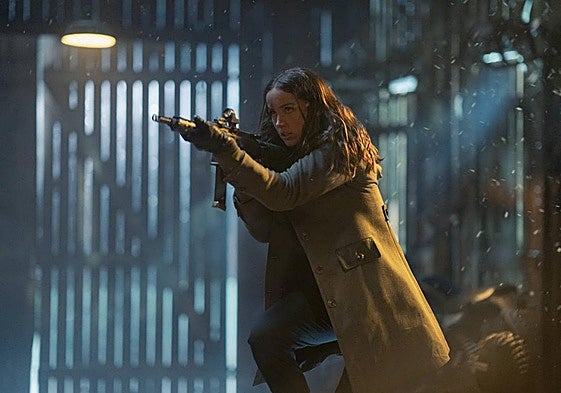 Crítica de 'Ballerina' (2025): Duelo con lanzallamas