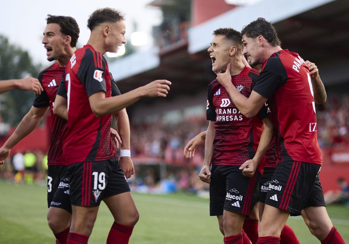 La combinación de oro de dos cedidos del Athletic hace soñar al Mirandés