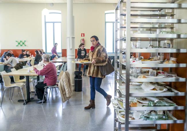 El campus en Álava de la UPV/EHU se quedó en octubre de 2023 sin comedor y todavía no tiene.
