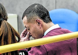 El acusado. Nelson David Moreno Bolaños, en el banquillo durante el primer juicio en la Audiencia vizcaína.