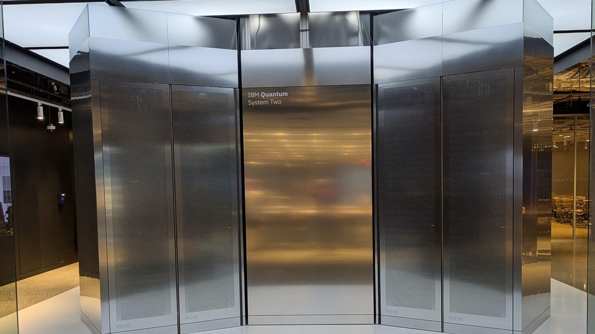 El System Two unicado en el IBM Thomas Watson Research Center.