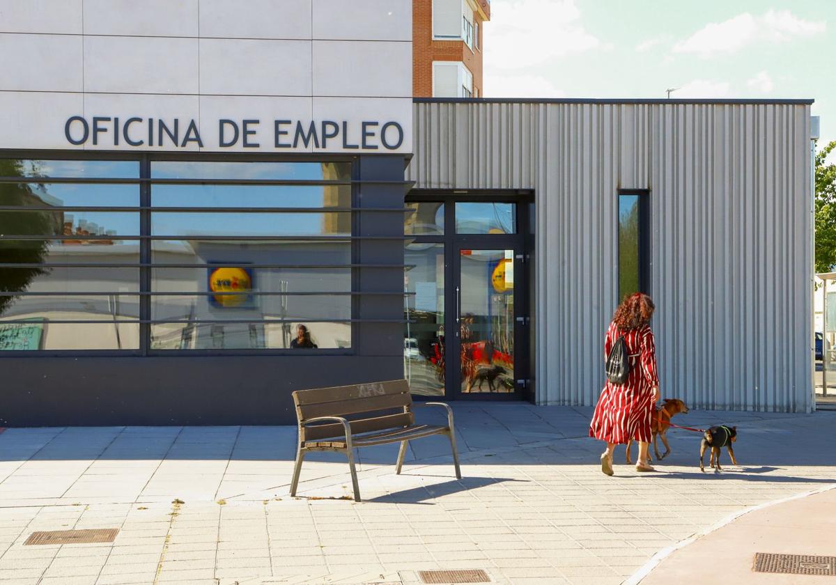 Una asesora del SEPE desvela uno de los mayores motivos por el que quitan el subsidio a los desempleados