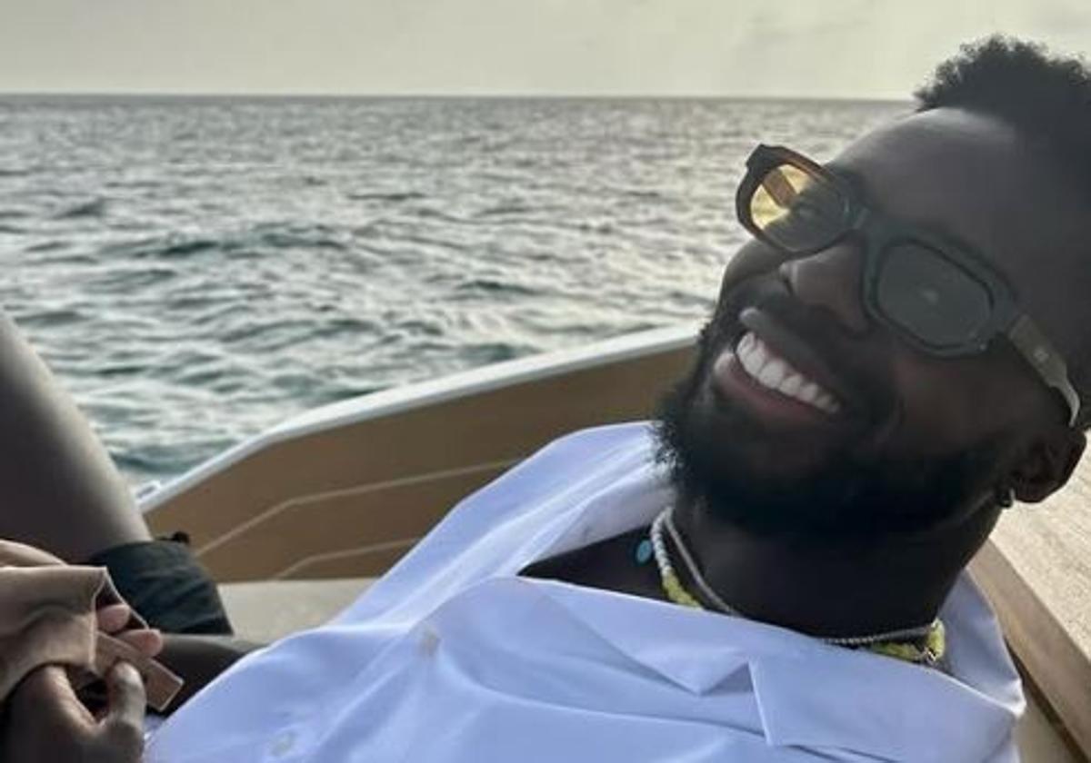 El vacile de Yuri a Iñaki Williams durante sus vacaciones