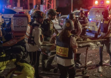 Irán lanza oleadas de misiles sobre Israel que causan al menos 3 muertos y 80 heridos