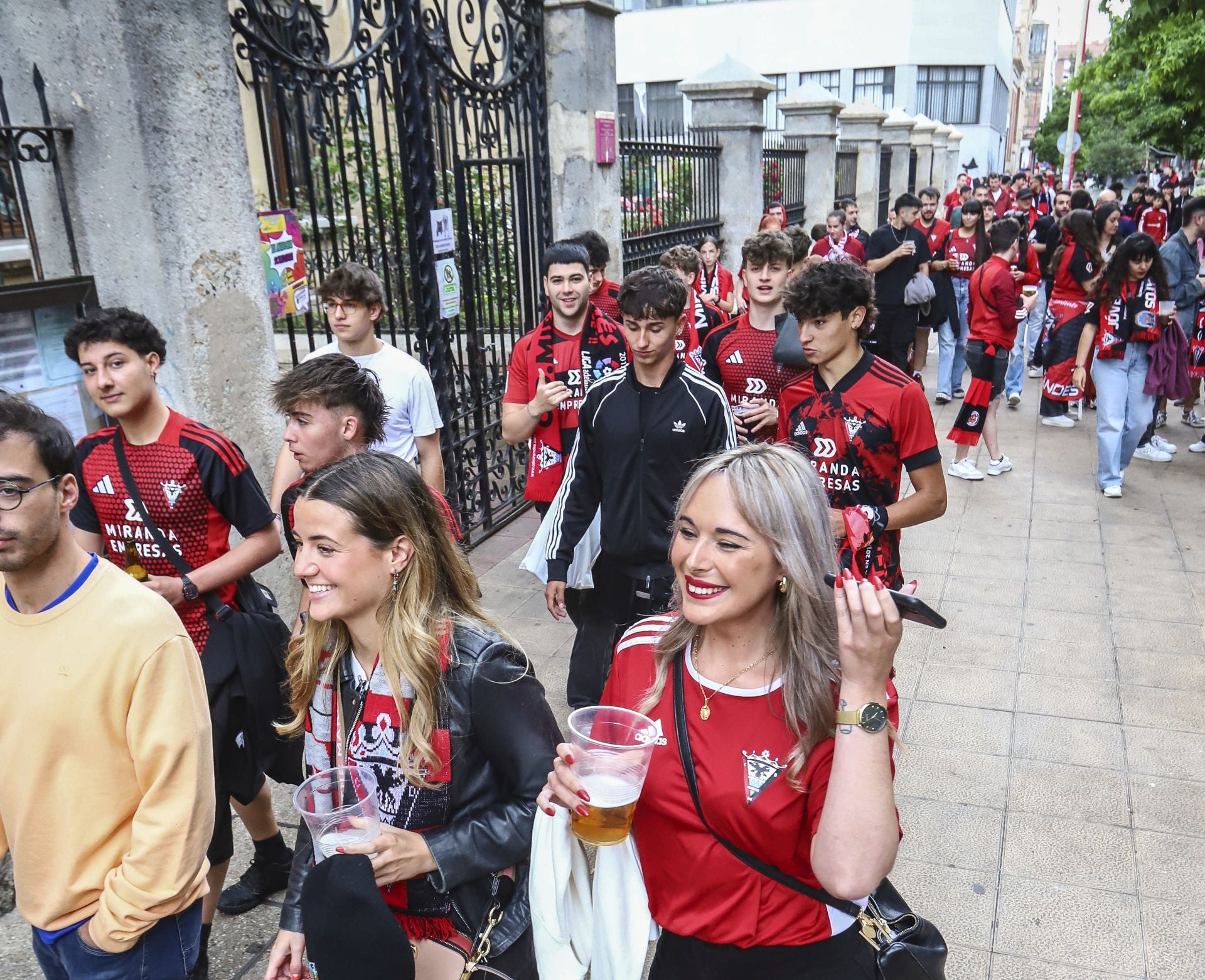 Las imágenes del recibimiento al Mirandés