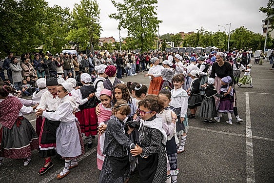 Álava celebra el «milagro» de hablar euskera