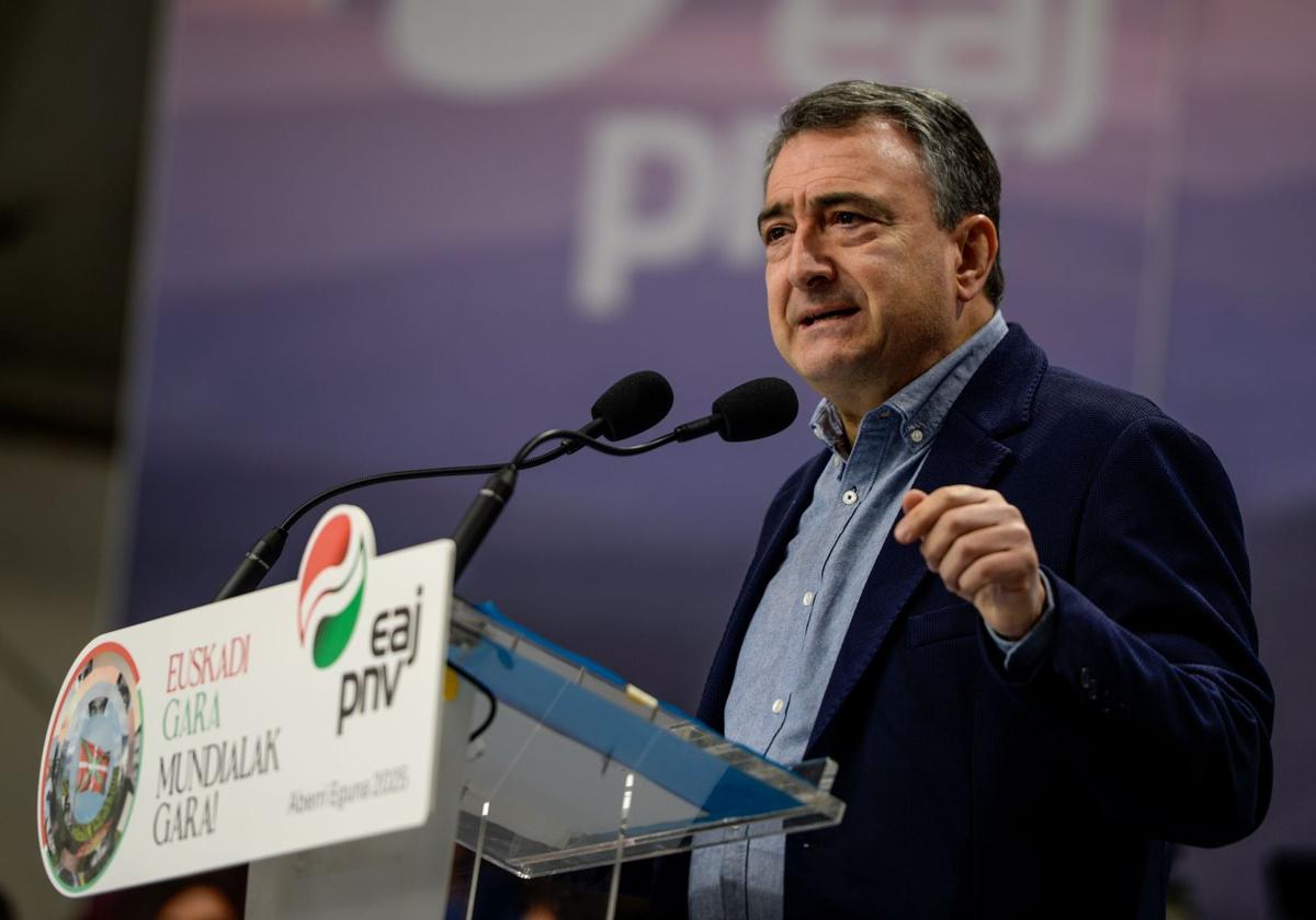 El presidente del EBB, Aitor Estaban, durante el último Aberri Eguna.
