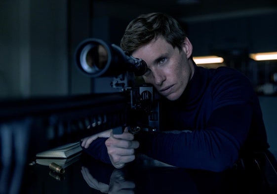 Eddie Redmayne protagoniza la serie 'Chacal'.