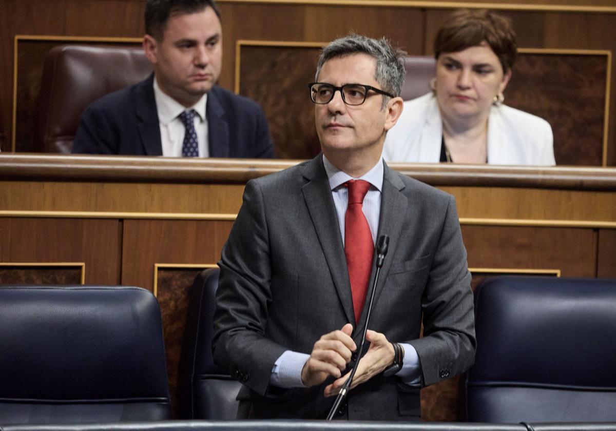 El ministro de Justicia, Félix Bolaños, este miércoles en la sesión de control en el Congreso.