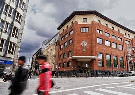 La sede de Alameda de Urquijo era la oficina de referencia para Bilbao La Vieja y el código 48003, que ahora han sido eviados a Miribilla.