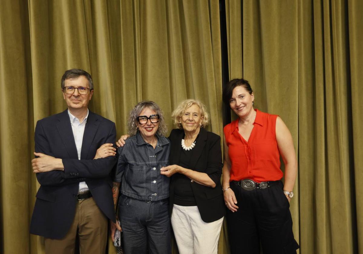 César Coca, Maite García, Manuela Carmena y Verónica Lodeiro.