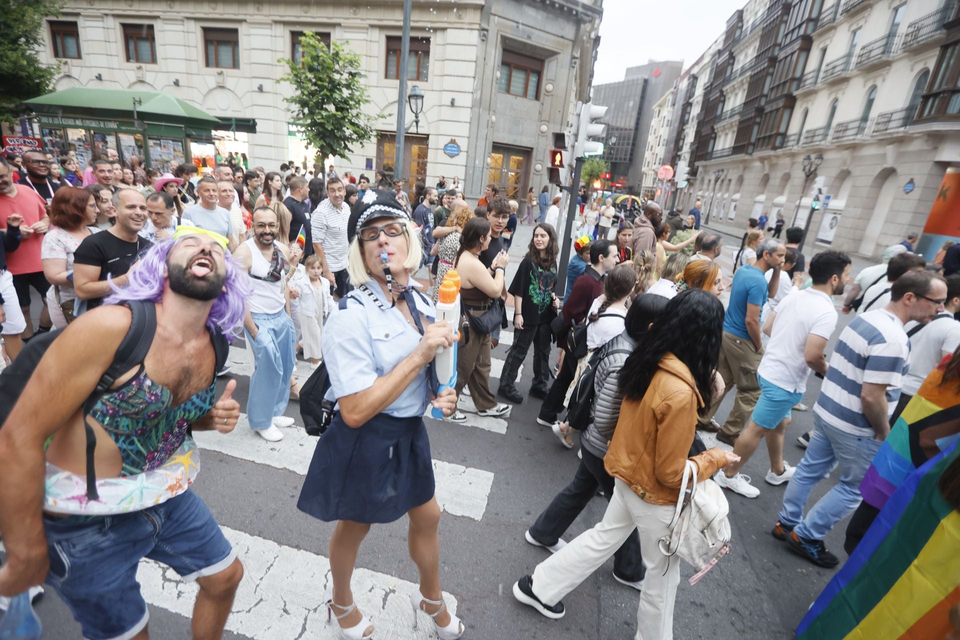 Las mejores imágenes de la marcha del Orgullo en Bilbao