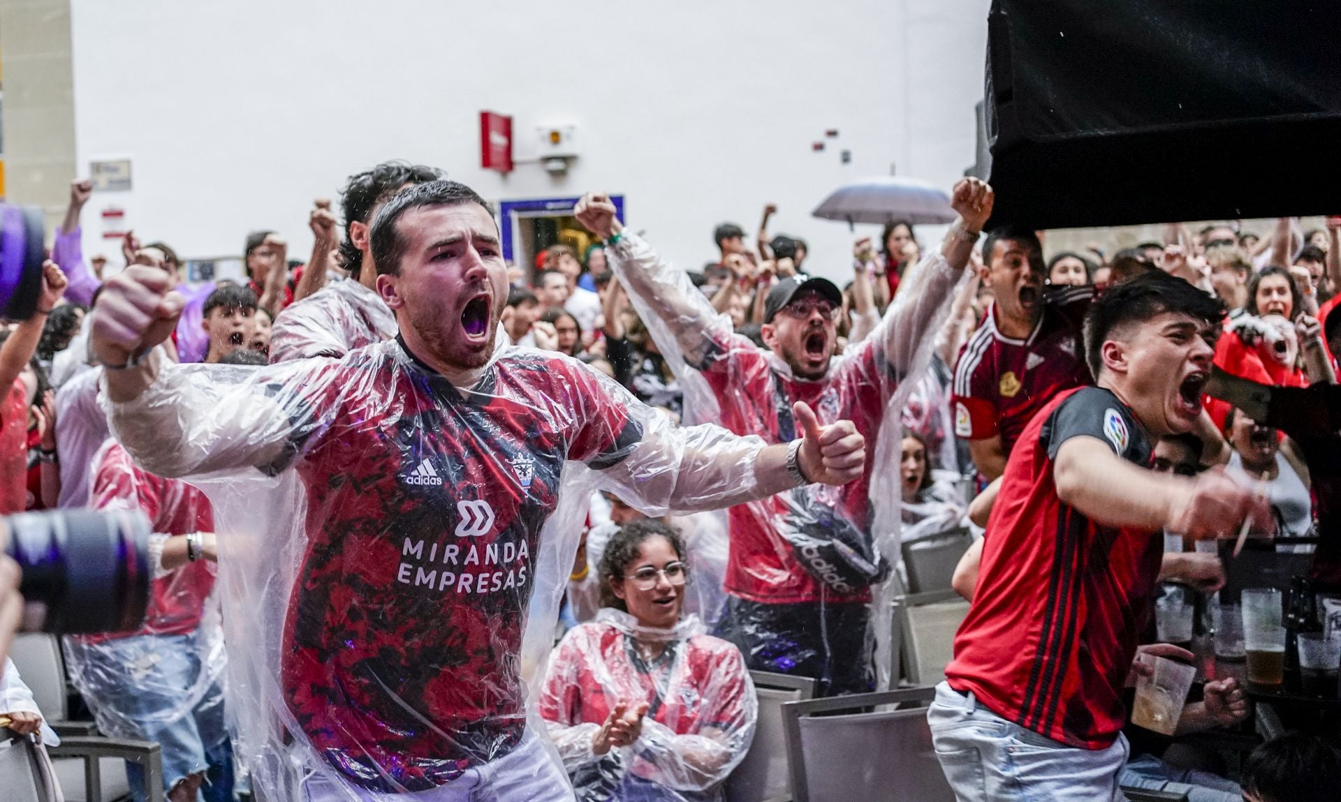 Miranda vive con intensidad la final por el ascenso a Primera