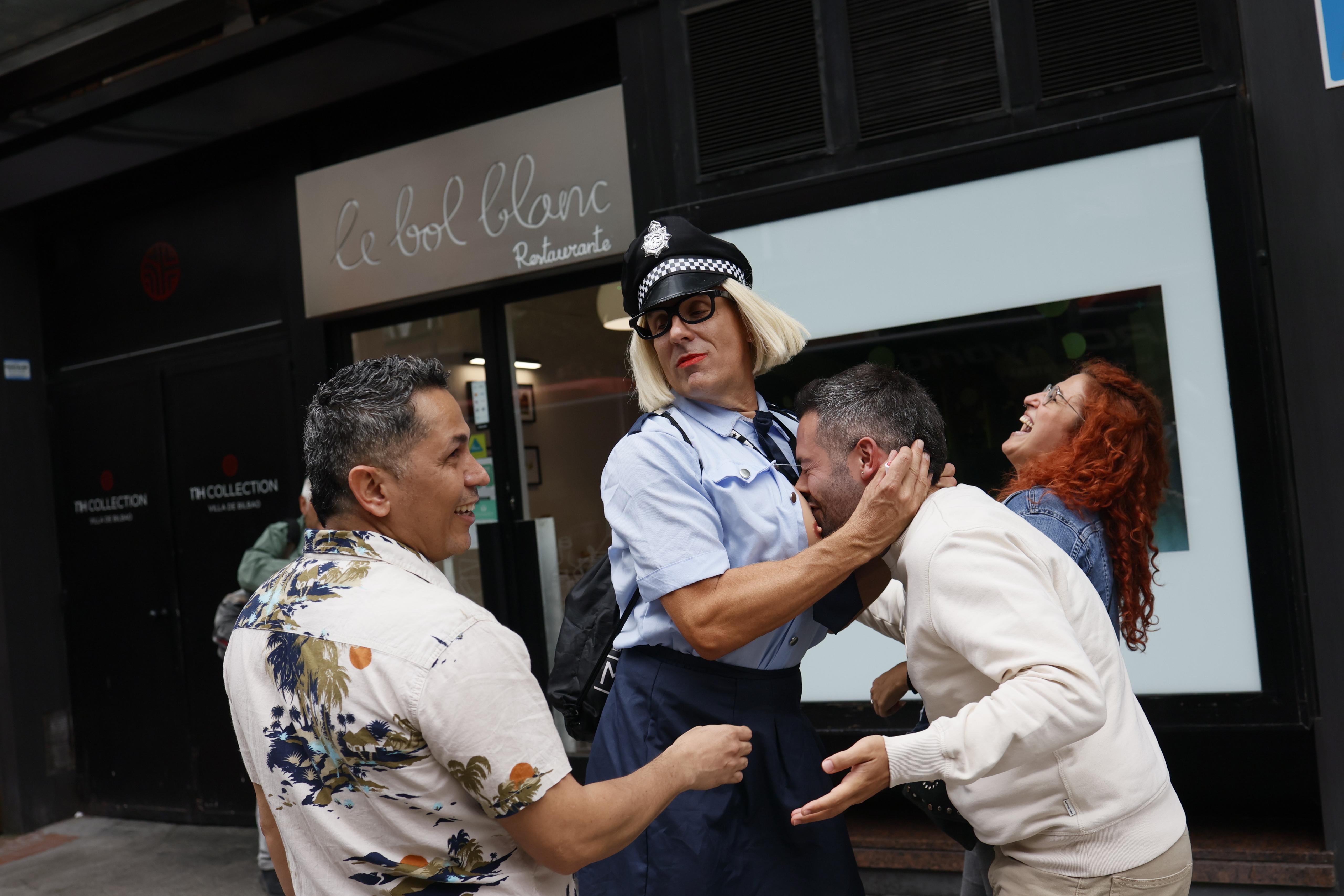 Las mejores imágenes de la marcha del Orgullo en Bilbao