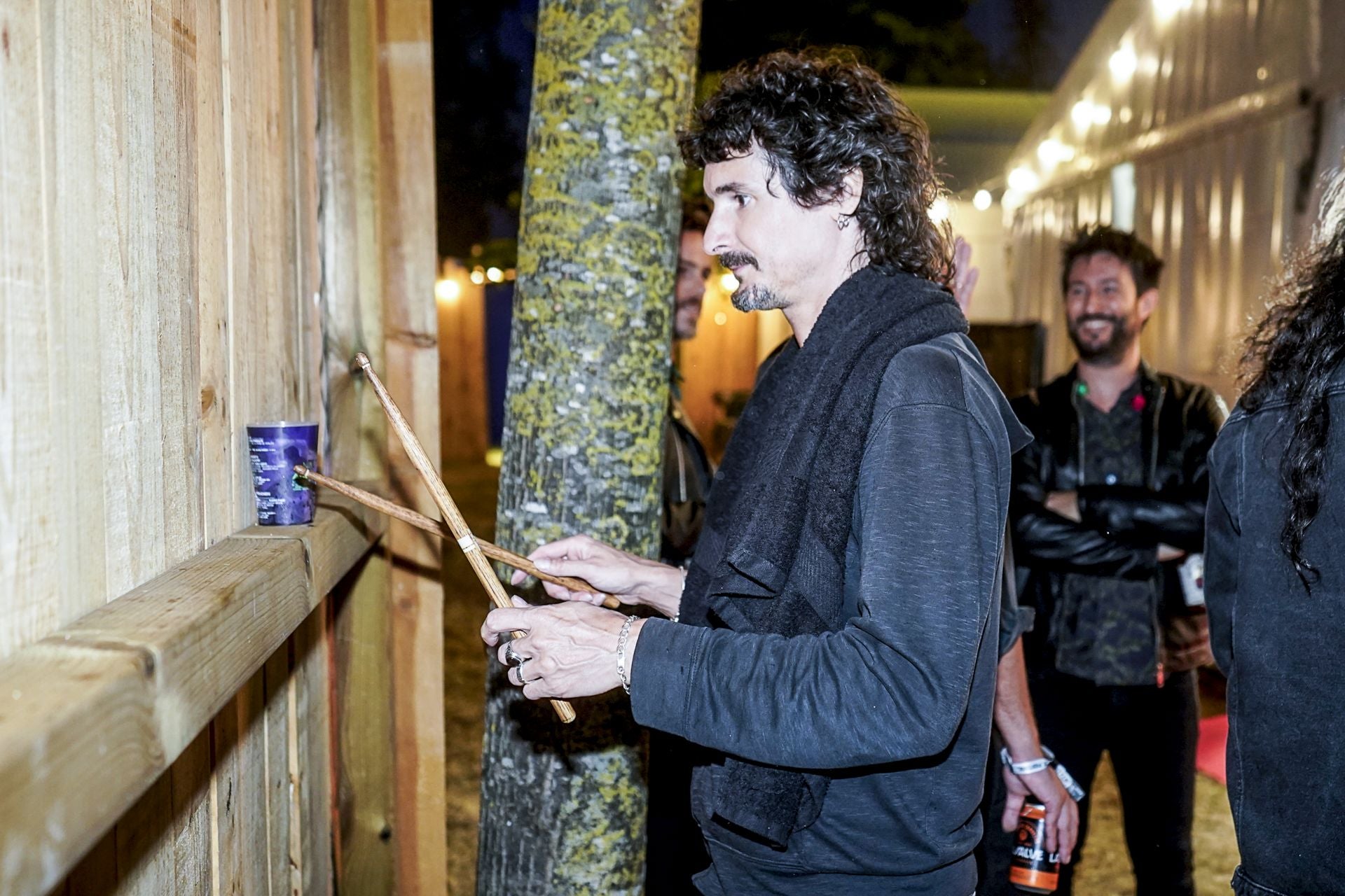 El backstage de Derby Motoreta&#039;s Burrito Kachimba en Vitoria
