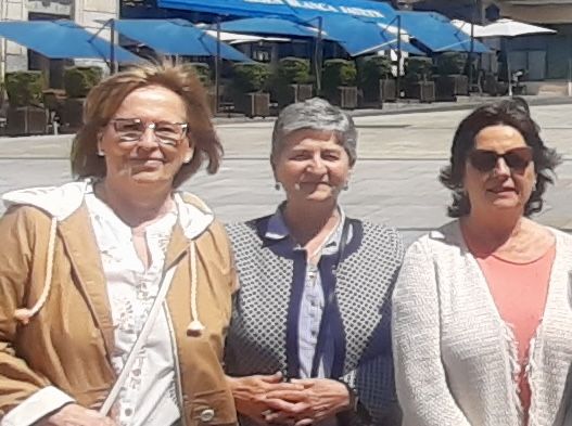 Mª Carmen Albaina, Rosa Arbizu y Maika Martínez.
