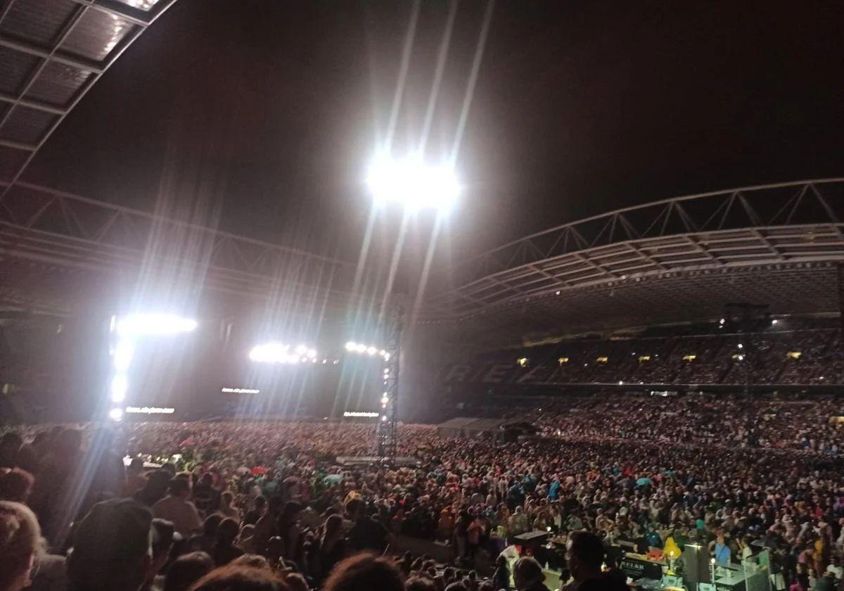 Una tormenta eléctrica obligó a parar media hora el show de Bruce Springsteen