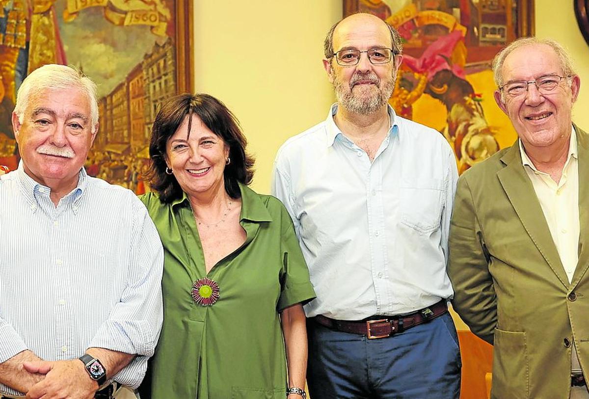 Pedro González, Carmela Vicario, Rafael Ferrer y Javier Nebreda.