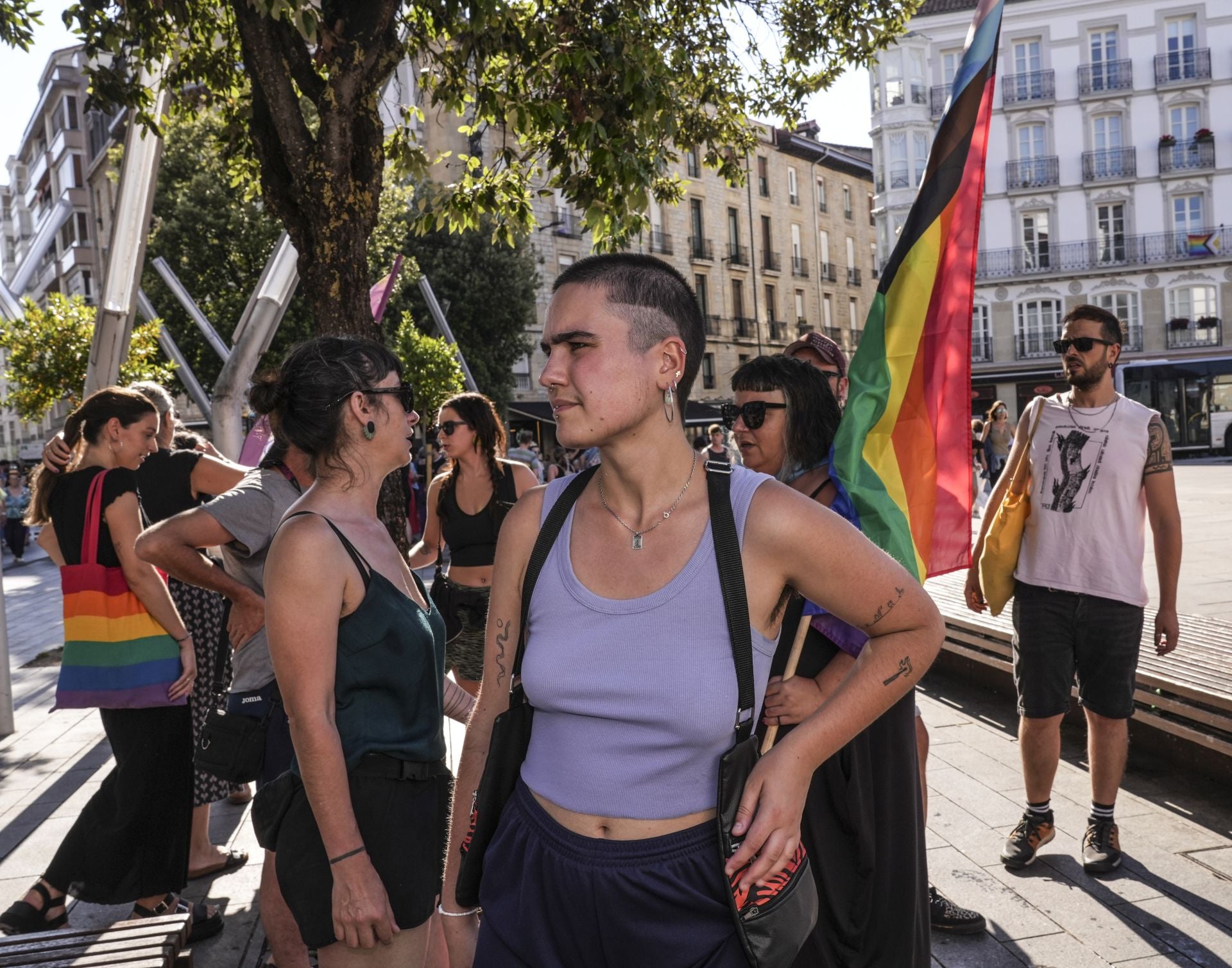 La marcha del orgullo toma el centro de Vitoria