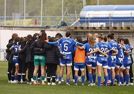 La plantilla de las Gloriosas hace piña tras la última jornada de la liga regular.