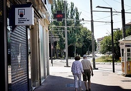 Los termómetros han alcanzado este domingo los 35 grados en Vitoria.