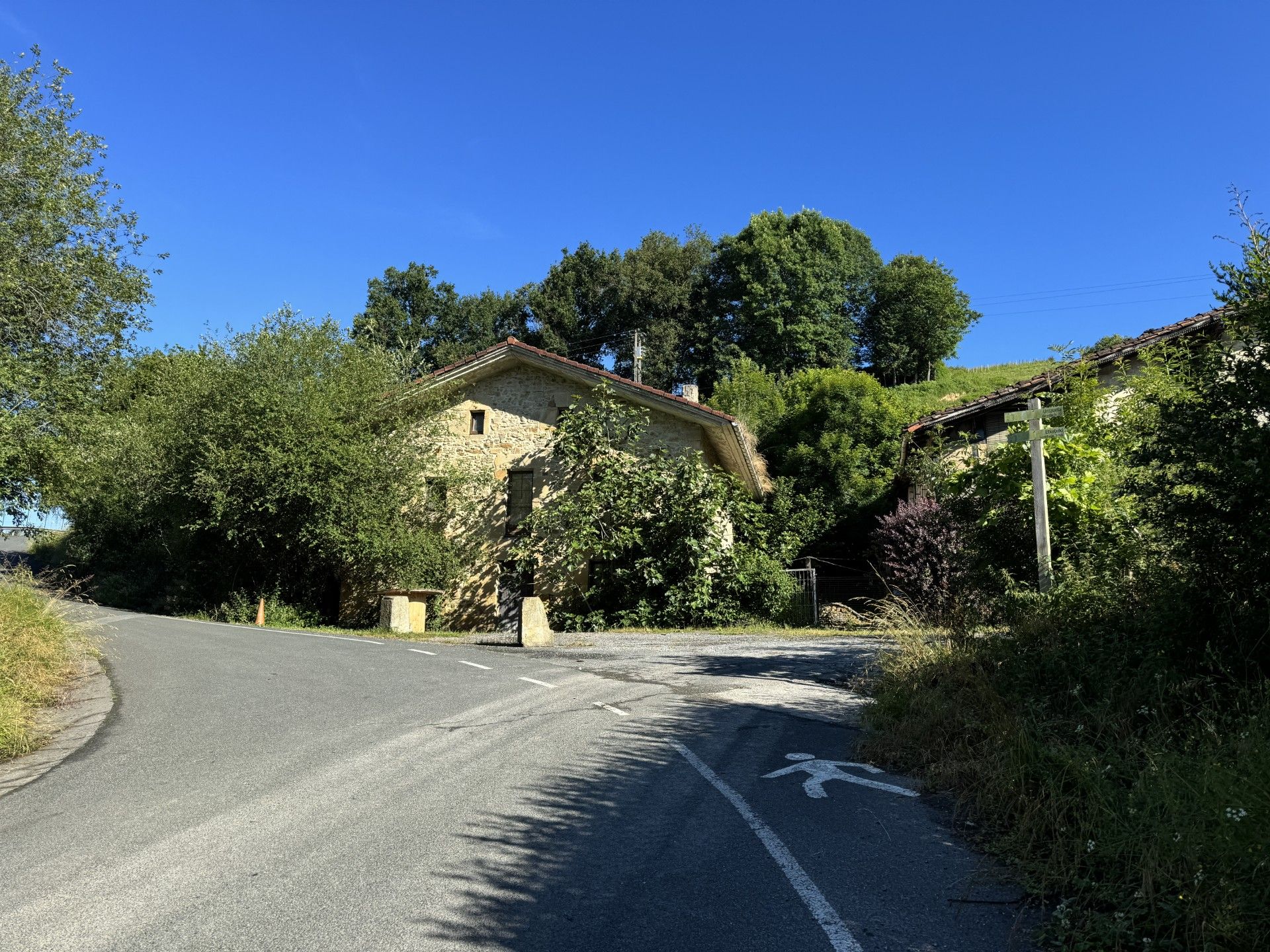 Hasta ahora, los barrios de Gerediaga e Irazola, junto con algunos caseríos aislados, eran los únicos puntos de Abadiño sin acceso a la red general de agua.