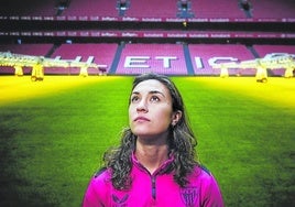 Nahikari posa en San Mamés durante una entrevista con este periódico.