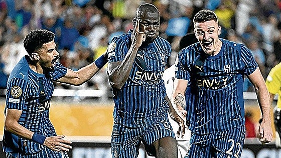 Al-Hilal, el club más 'dopado' de Arabia Saudí, justifica por fin su millonaria inversión ante el City de Guardiola