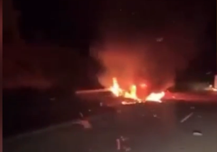 Un camionero grabó el coche de Diogo Jota en llamas