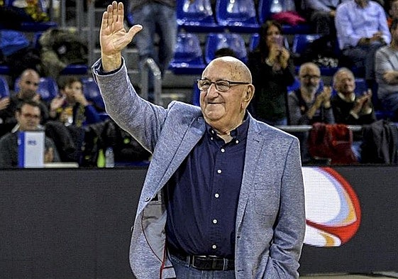 Adiós a Xabier Añua, el gran pionero del baloncesto alavés