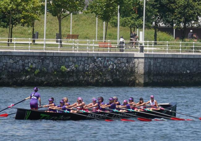 Las remeras parten de Bilbao hasta su hogar.