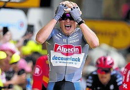 Philipsen fue el más potente en Lille, salida y meta de la primera etapa del Tour.