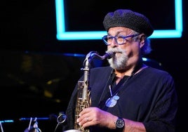 Lovano tocó este saxo tenor y un soprano.