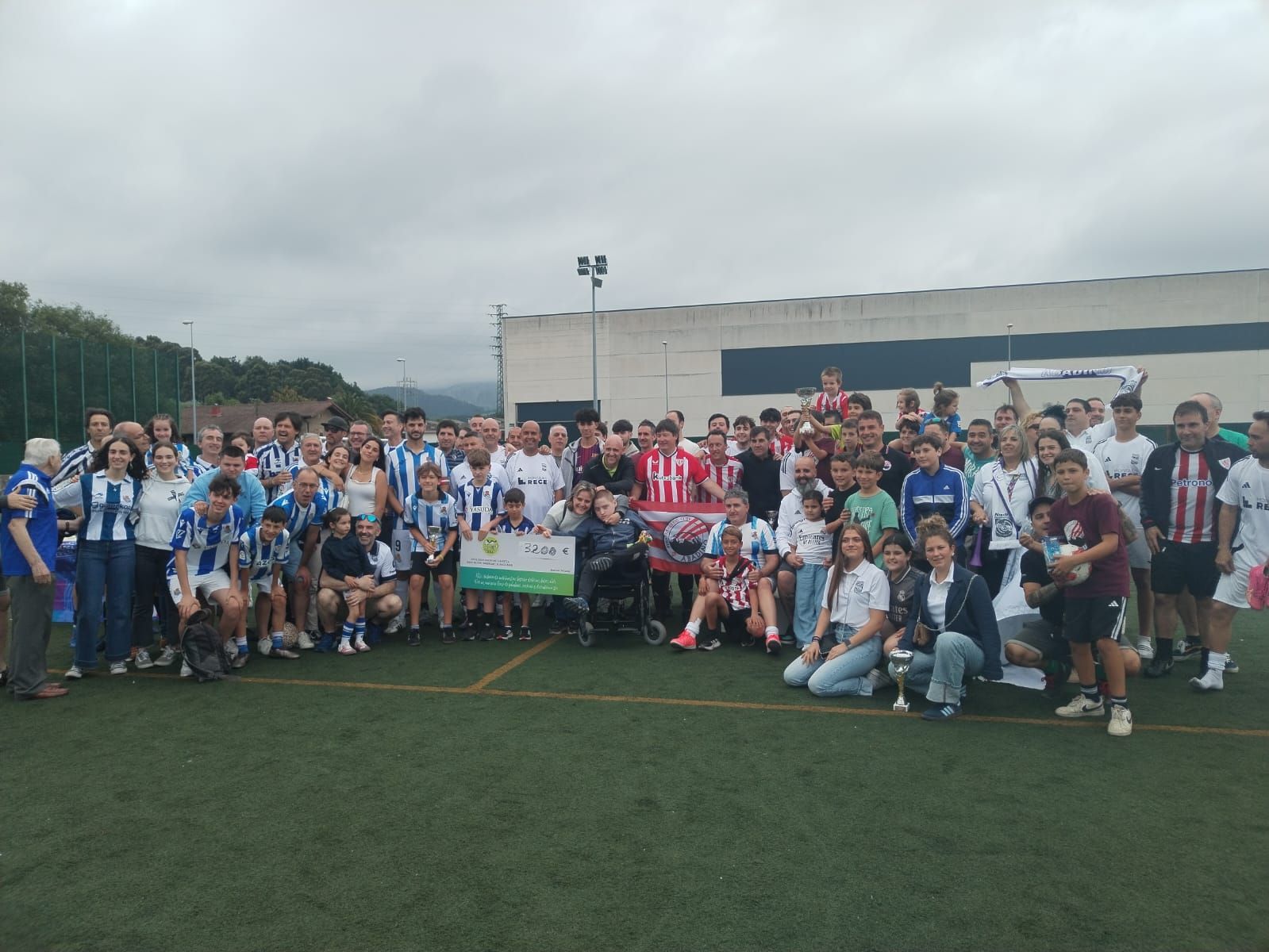 Las peñas de fútbol de la comarca se reunieron por una buena causa.