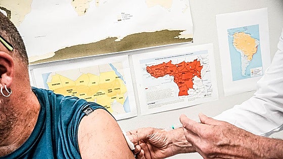 Más de 2.000 alaveses se vacunan este verano para viajar a países exóticos con riesgo sanitario